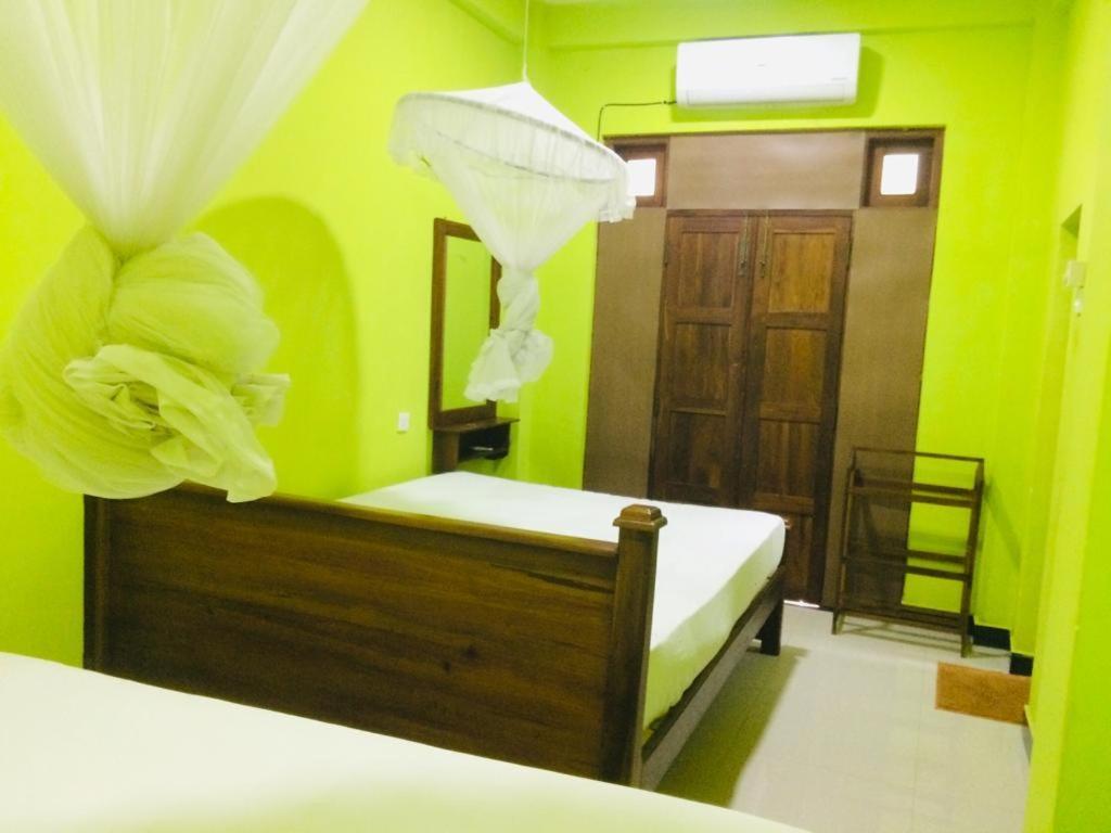 Ambel Homestay Anuradhapura Habitación foto
