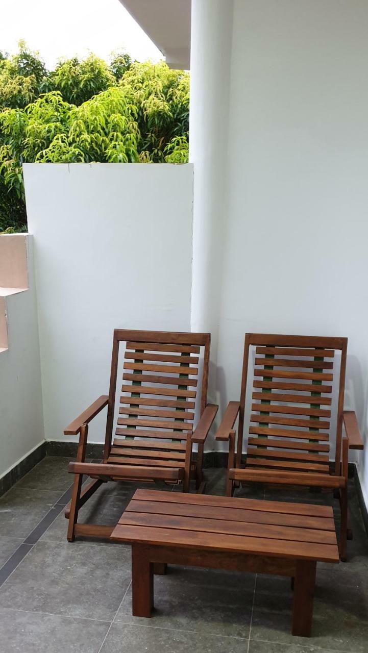 Ambel Homestay Anuradhapura Exterior foto