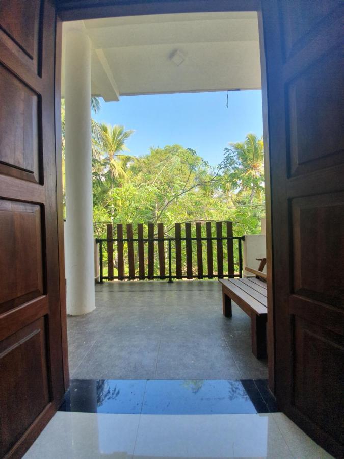 Ambel Homestay Anuradhapura Exterior foto