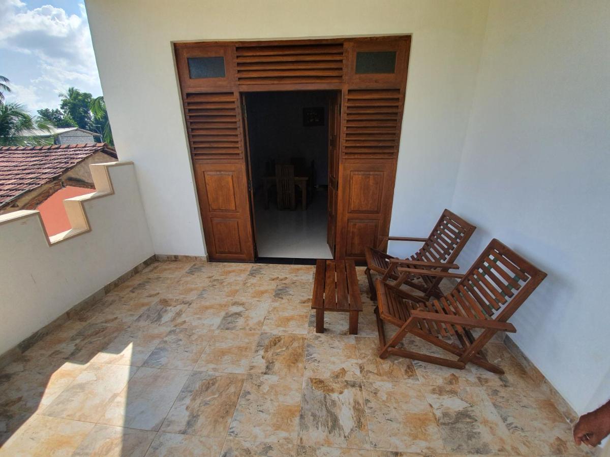 Ambel Homestay Anuradhapura Exterior foto